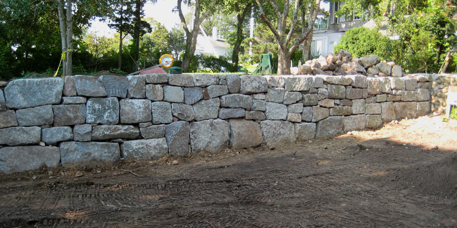 Some examples of Retaining Walls by DECA