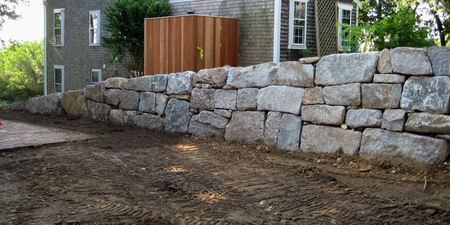 Some examples of Retaining Walls by DECA