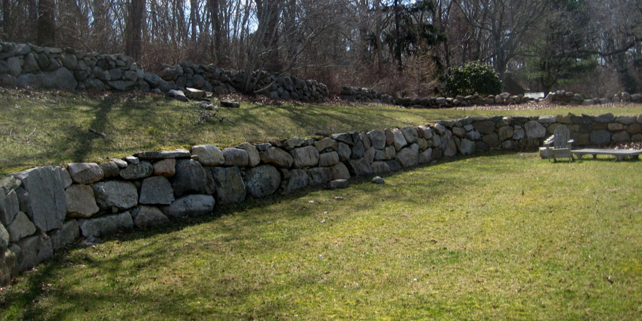 Some examples of Retaining Walls by DECA